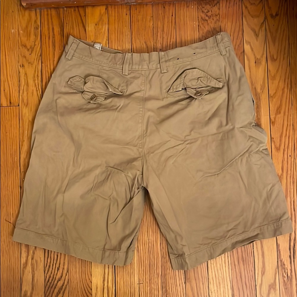 Banana Republic Tan Flat Front Shorts Relaxed Fit - Picture 3 of 3